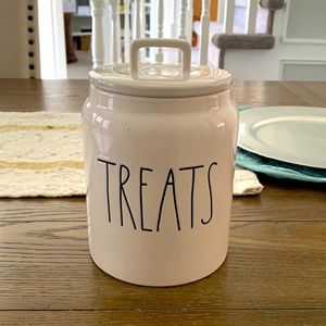 Rae Dunn Treats Jar